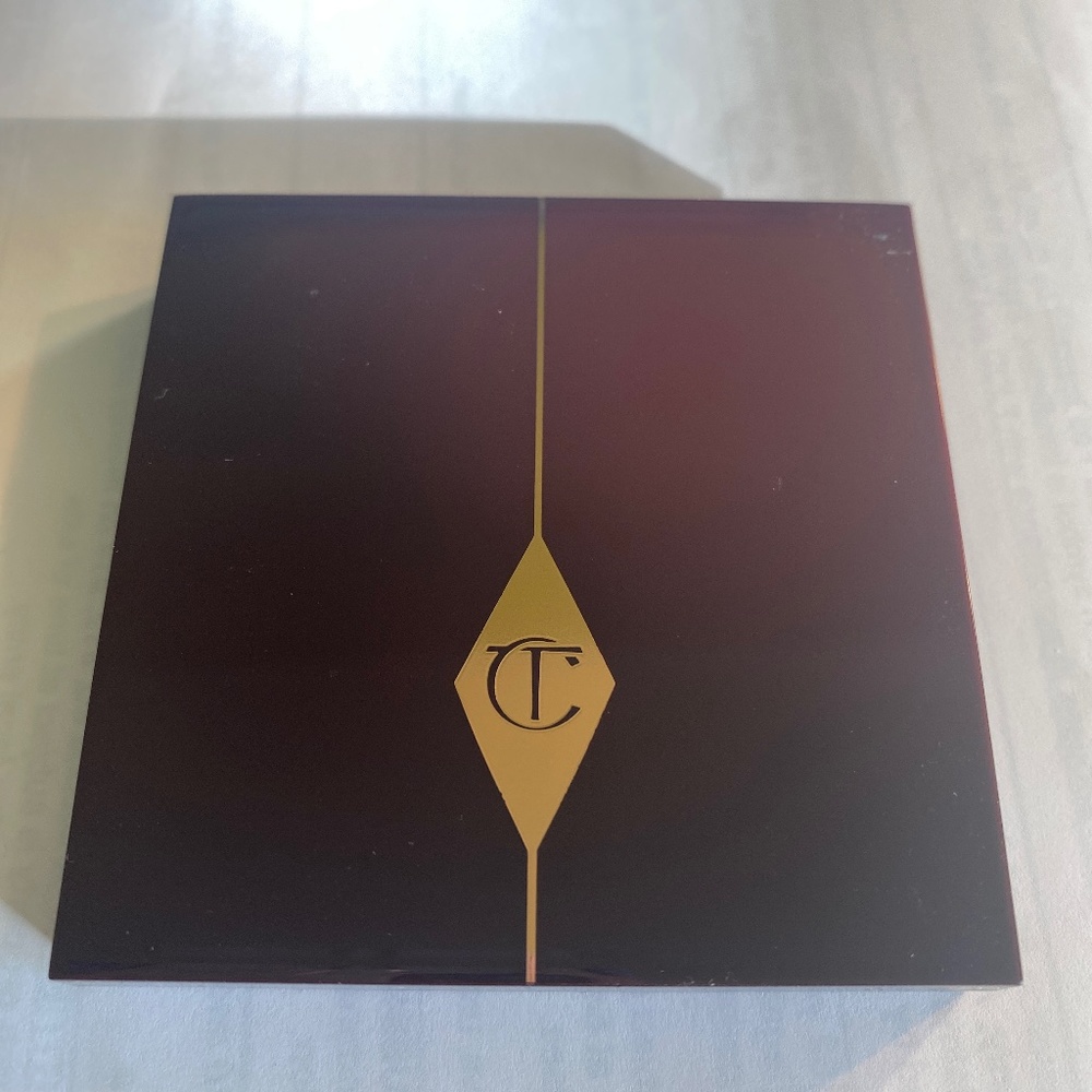 Charlotte Tilbury luxury eye palette